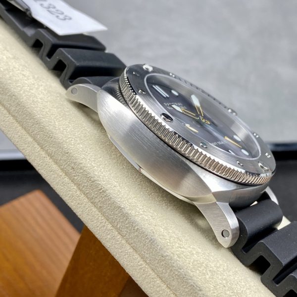 VS Factory Panerai Submersible “Navy SEALs” 44mm PAM01323 1:1 Super Clone – Custom Dandong P.900 Movement
