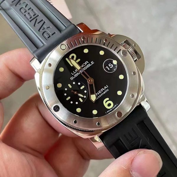 VS Factory Panerai Submersible 44mm PAM01024 1:1 Super Clone – DD Engine Movement