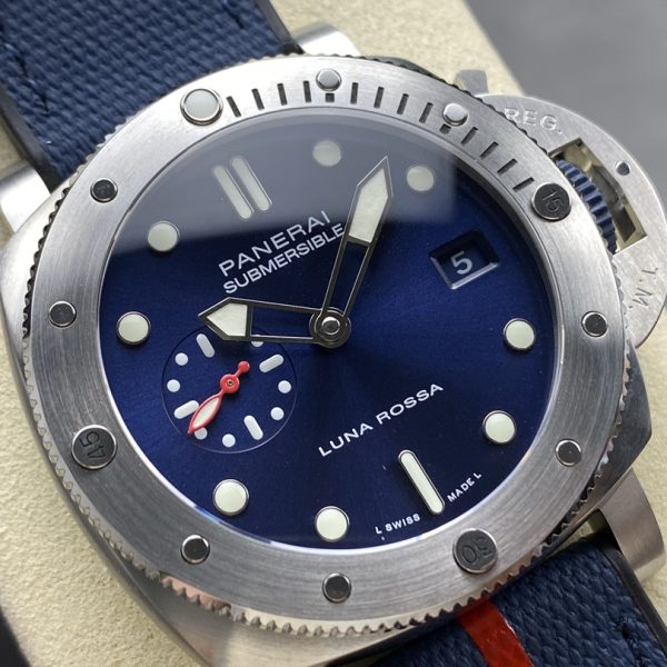 VS Factory Panerai Submersible QuarantaQuattro Luna Rossa 44mm PAM01391 1:1 Super Clone – DDP.900 Movement