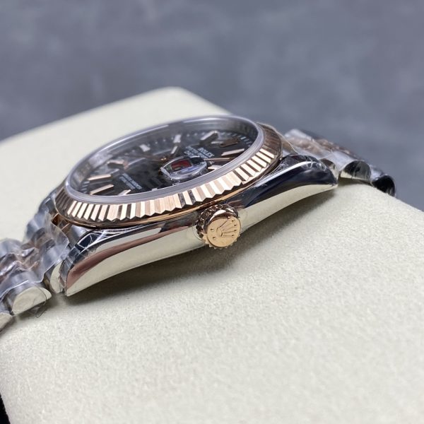 VS Factory Rolex Datejust 36mm Slate Grey Fluted Motif Dial Fluted Bezel Two-Tone Rose Gold Jubilee Bracelet (126231) 1:1 Super Clone – DD3235 Movement