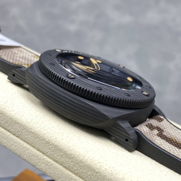 VS Factory Panerai Submersible GMT Navy SEALs Carbotech 44mm PAM01513 1:1 Super Clone – DDP.900/GMT Movement