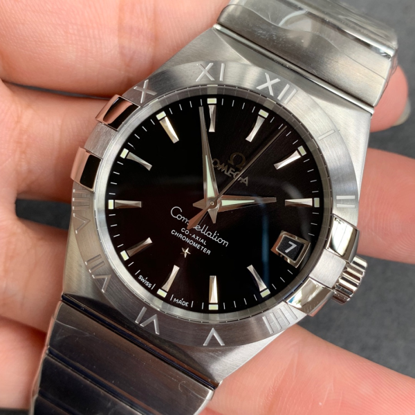 VS Factory Omega Constellation 38mm Black Sunburst Dial Steel Bezel Stainless Steel Bracelet (123.10.38.21.01.001) 1:1 Super Clone – DD8500 Movement