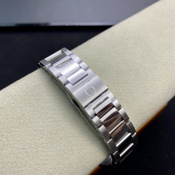 VS Factory Omega Seamaster Aqua Terra 150M 41.5mm Blue Wave Dial 18K Yellow Gold Hands Stainless Steel Bracelet (231.10.42.21.03.006) 1:1 Super Clone – DD8500 Movement