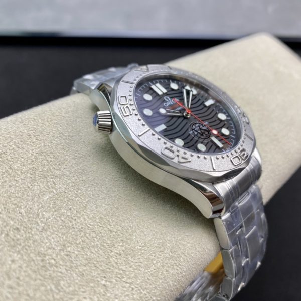 VS Factory Omega Seamaster Diver 300M “Nekton Edition” 42mm Black Wave Dial Titanium Bezel Stainless Steel Bracelet (210.30.42.20.01.002) 1:1 Super Clone – DD8806 Movement