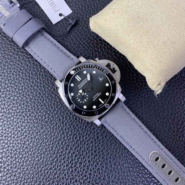 VS Factory Panerai Submersible QuarantaQuattro 44mm Grigio Roccia (PAM01288) 1:1 Super Clone – DDP.900 Movement