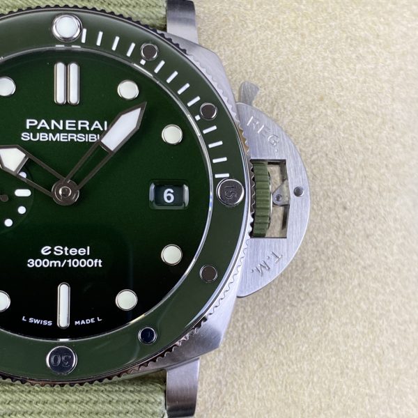 VS Factory Panerai Submersible QuarantaQuattro 44mm Gradient Green Dial (PAM01287) 1:1 Super Clone – DDP.900 Movement