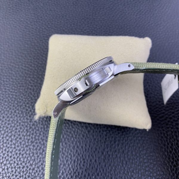 VS Factory Panerai Submersible QuarantaQuattro 44mm Gradient Green Dial (PAM01287) 1:1 Super Clone – DDP.900 Movement