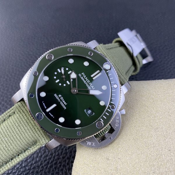 VS Factory Panerai Submersible QuarantaQuattro 44mm Gradient Green Dial (PAM01287) 1:1 Super Clone – DDP.900 Movement