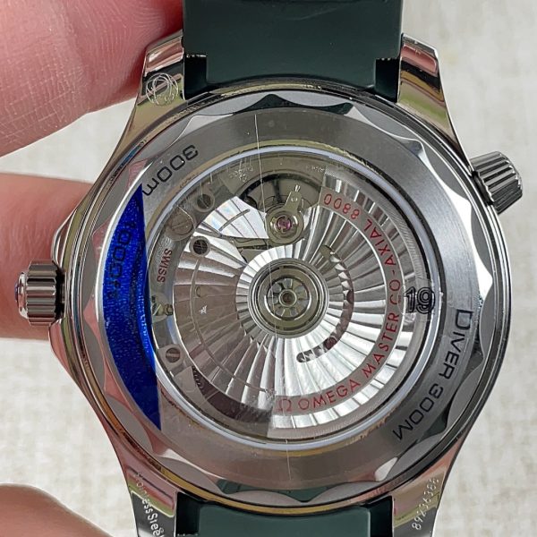 VS Factory Omega Seamaster Diver 300M “Seaweed Green” (210.32.42.20.10.001) 1:1 Super Clone – DD8800 Movement
