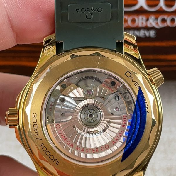 VS Factory Omega Seamaster Diver 300M “Green & Gold” (210.62.42.20.10.001) 1:1 Super Clone – DD8800 Movement