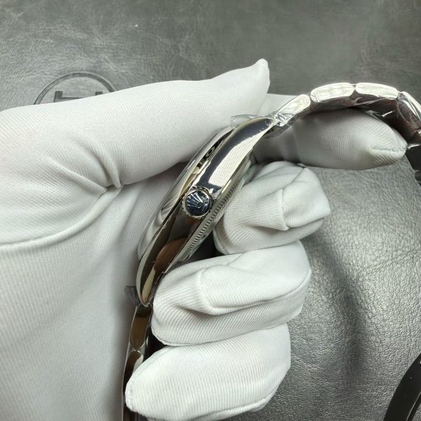 VS Factory Rolex Oyster Perpetual 41mm Multicolor Dial Smooth Bezel Oyster Bracelet(134300) 1:1 Super Clone – DD3230 Movement