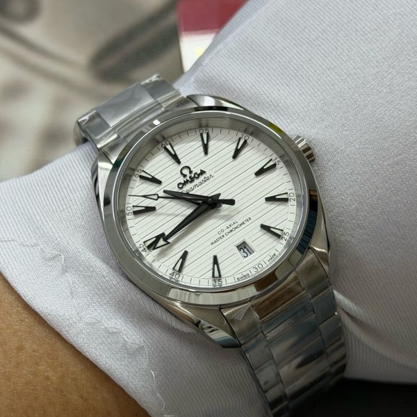 VS Factory OMEGA Seamaster Aqua Terra 150M 38mm White Teak Dial (220.10.38.20.02.001) 1:1 Super Clone – DD8800 Movement