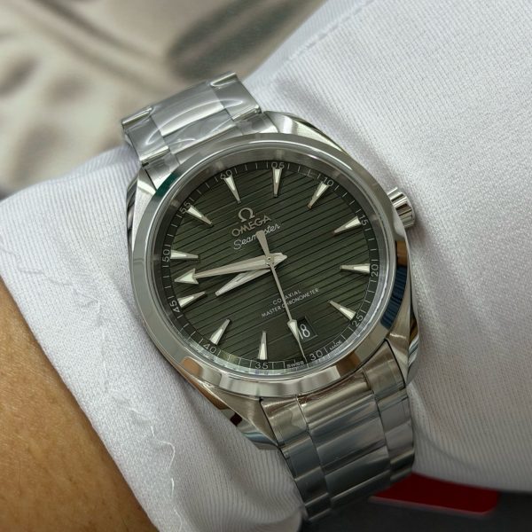 VS Factory OMEGA Seamaster Aqua Terra 150M 38mm Green Teak Dial (220.10.38.20.10.003) 1:1 Super Clone – DD8800 Movement