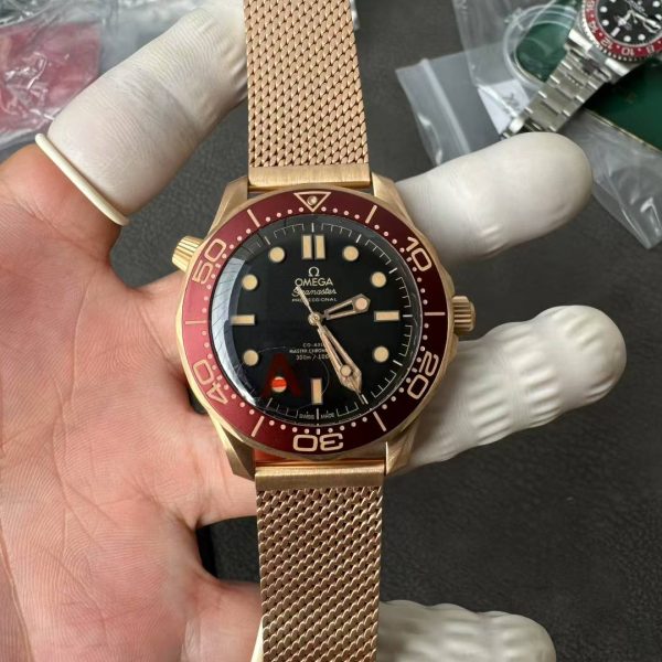 VS Factory Omega Seamaster Diver 300M 007 “No Time To Die” Matte Tropical Brown/Black Dial Titanium Mesh Bracelet(210.90.42.20.01.003) 1:1 Super Clone – 8806 Movement