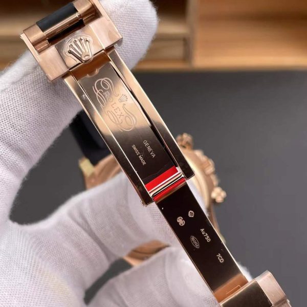 VS Factory Rolex Cosmograph Daytona 40mm Sundust Dial Everose Gold Rubber Strap (126515LN) 1:1 Super Clone – DD4131 Movement