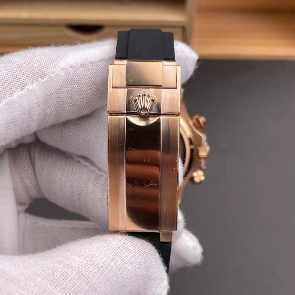 VS Factory Rolex Cosmograph Daytona 40mm Sundust Dial Everose Gold Rubber Strap (126515LN) 1:1 Super Clone – DD4131 Movement