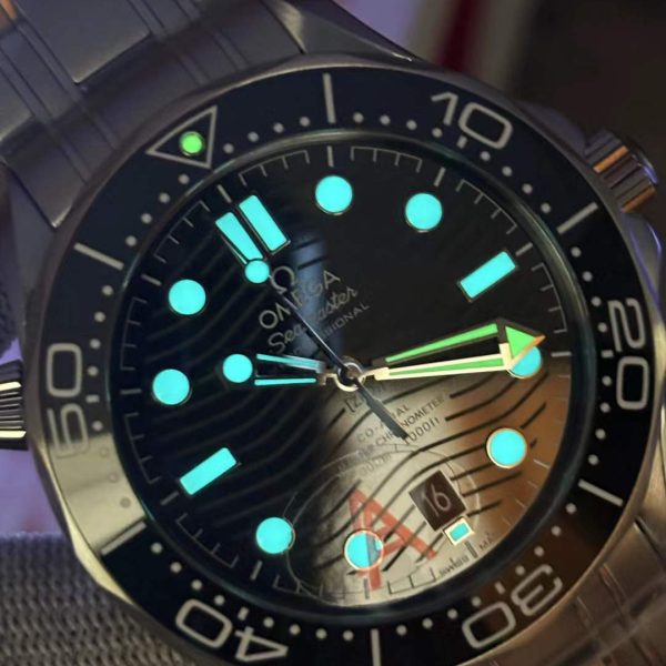 VS Factory Omega Seamaster Diver 300M 42mm Green Dial Green Ceramic Bezel(210.30.42.20.10.001) 1:1 Super Clone – DD8800 Movement